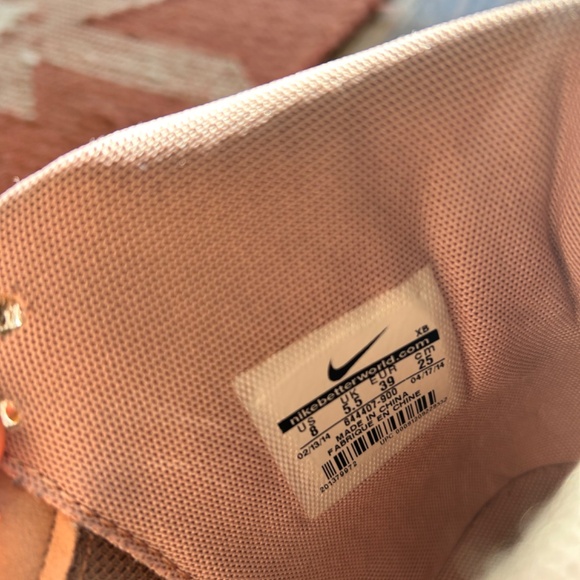 Nike Women’s Metallic Bronze Snake Blazers Sneakers Size 8 - Picture 8 of 8